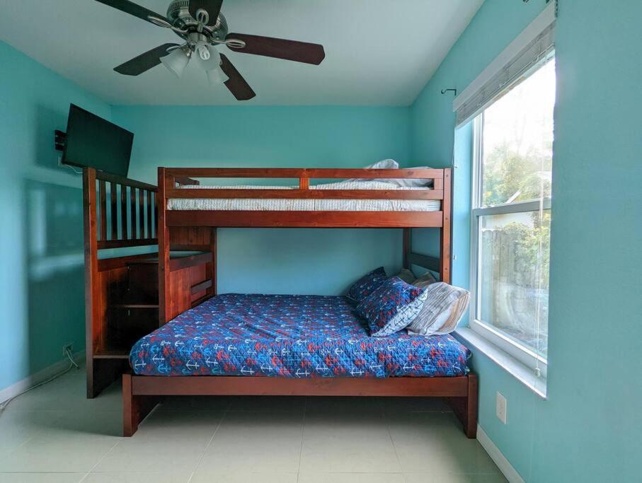 3Bed & 2Bath Property Couple Minutes From Siesta Key Beach & Downtown Sarasota megye Kültér fotó