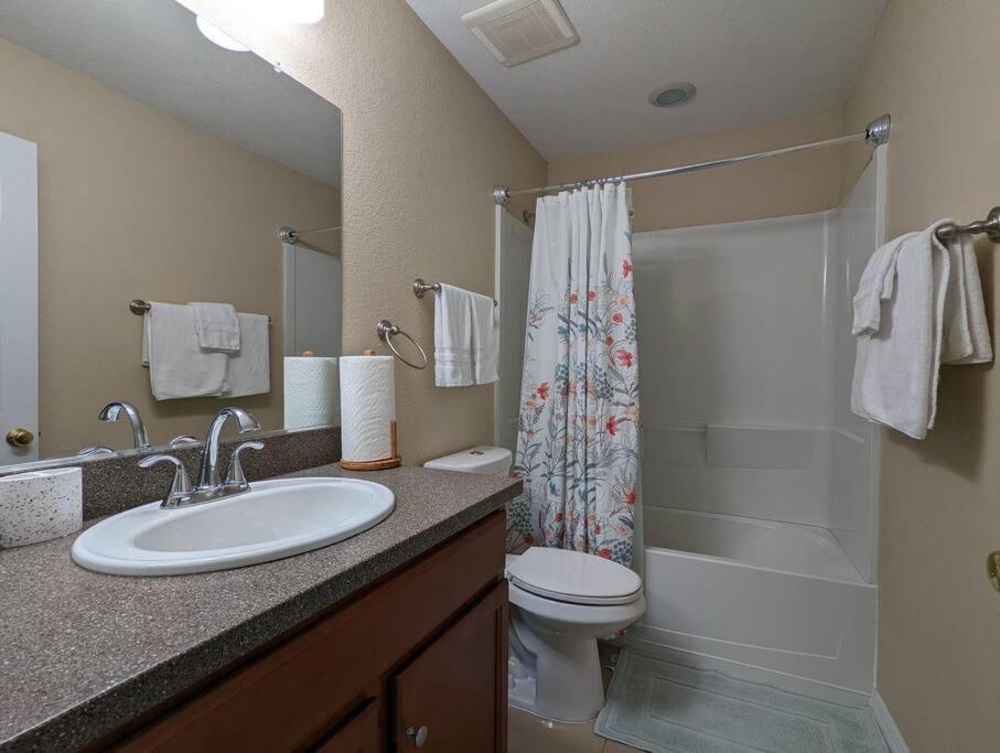 3Bed & 2Bath Property Couple Minutes From Siesta Key Beach & Downtown Sarasota megye Kültér fotó