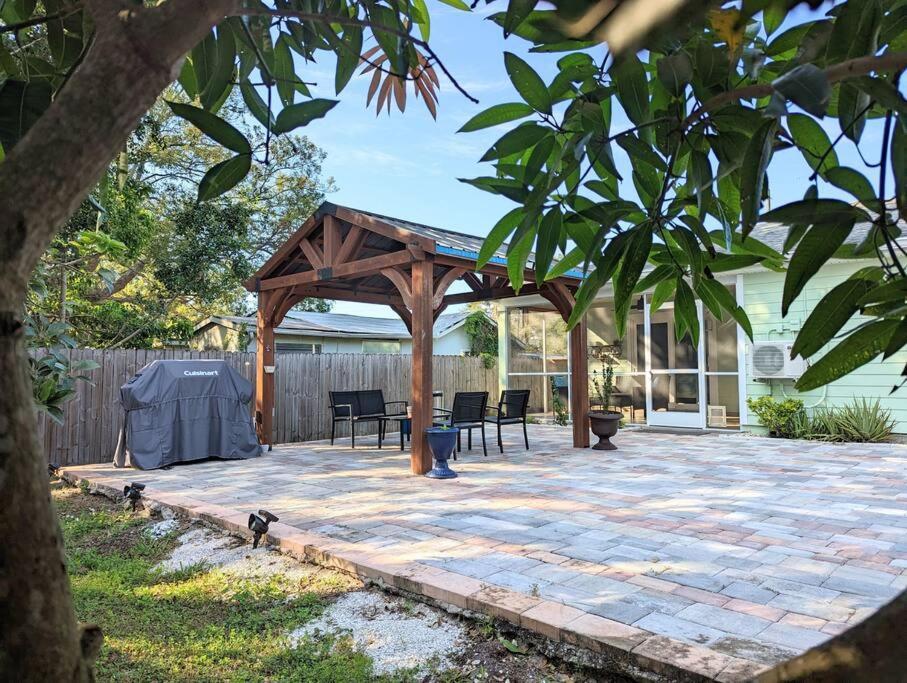 3Bed & 2Bath Property Couple Minutes From Siesta Key Beach & Downtown Sarasota megye Kültér fotó